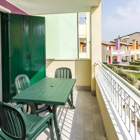 Apartment Mimose Lido Altanea