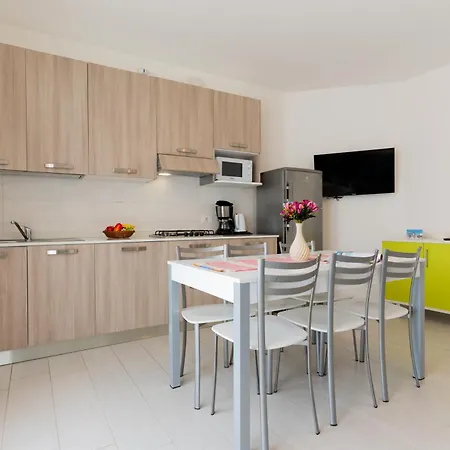 Mimose Lido Altanea Apartament