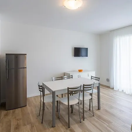 Appartamento Mimose Lido Altanea