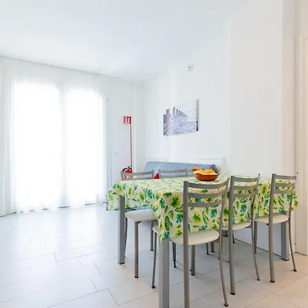 Mimose Lido Altanea Daire Caorle