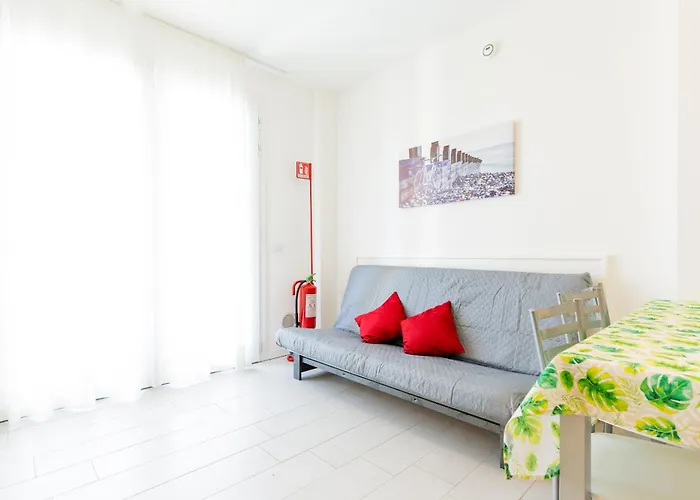 Mimose Lido Altanea Apartmán *